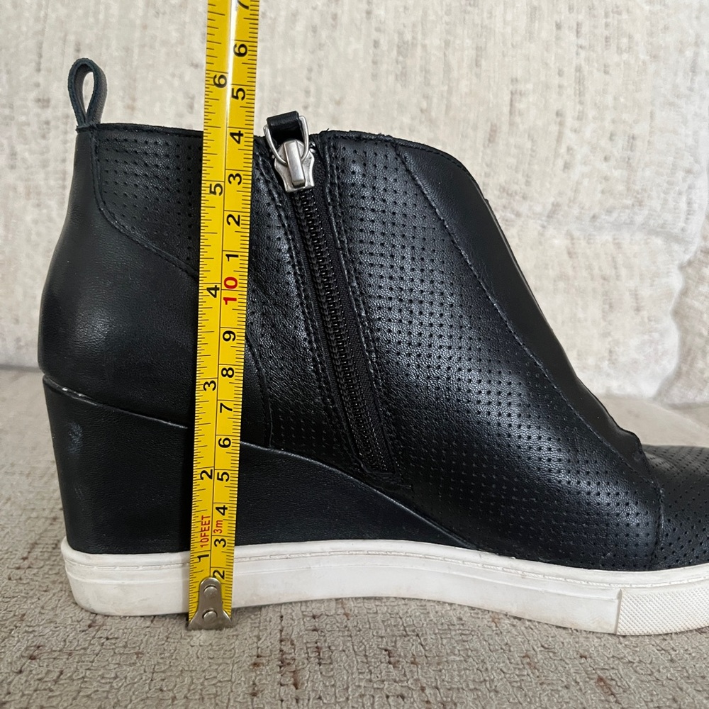Linea Paolo Black and White Felicia Wedge Sneaker Shoes Size 7.5 - Picture 11 of 12